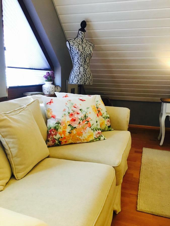 Gaestehaus Sellemols Ferienhaus Winzer Heuchelheim-Klingen Ngoại thất bức ảnh