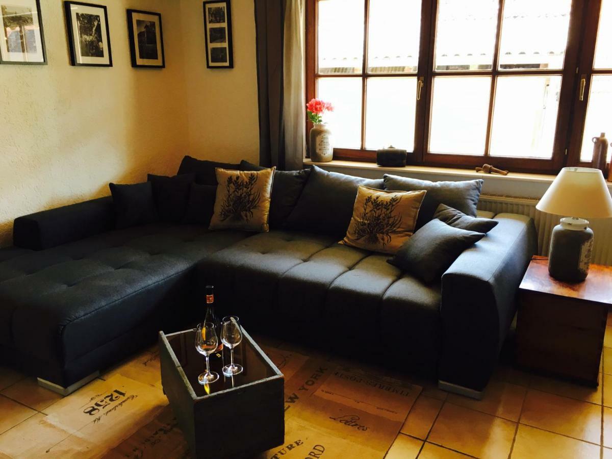 Gaestehaus Sellemols Ferienhaus Winzer Heuchelheim-Klingen Ngoại thất bức ảnh