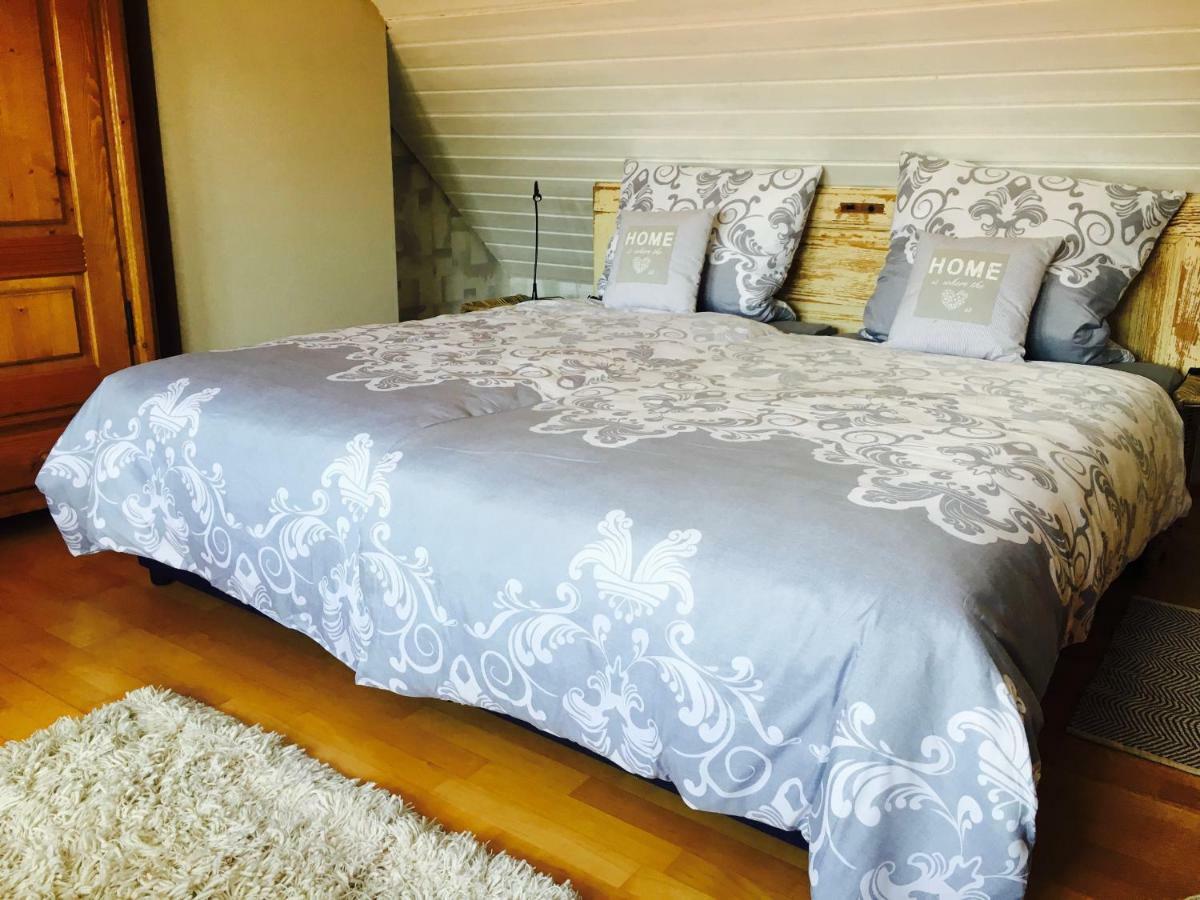 Gaestehaus Sellemols Ferienhaus Winzer Heuchelheim-Klingen Ngoại thất bức ảnh
